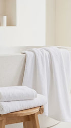 Pack de Baño 4 Toallas 600 g/m² · Calidad Hotel